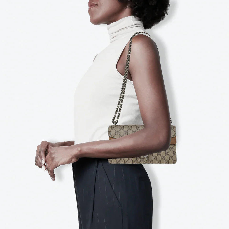 Dyonisis Tasche