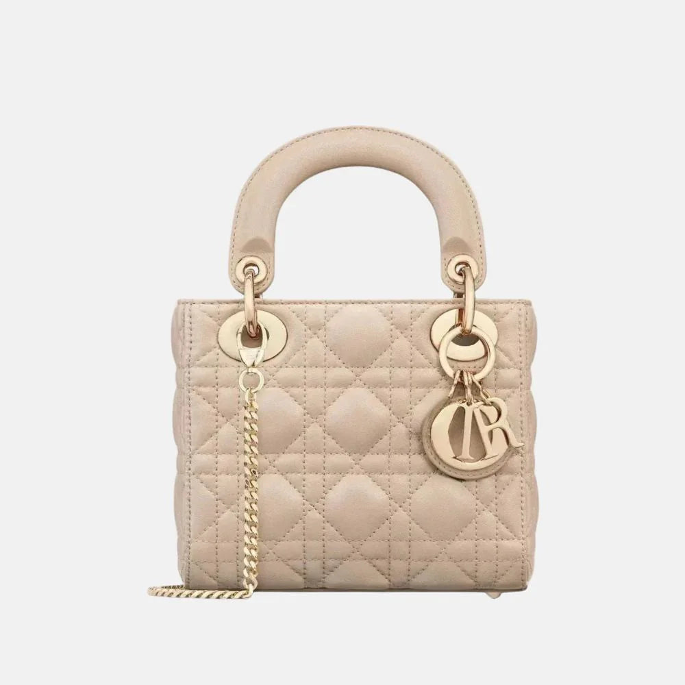Lady Tasche
