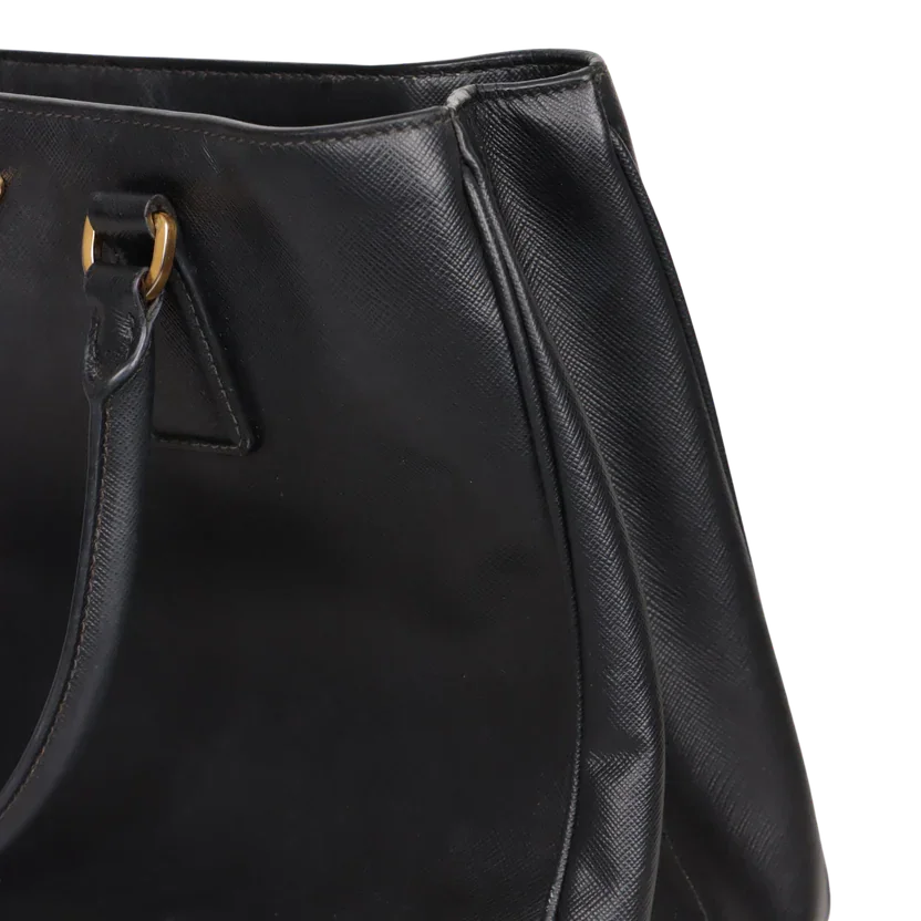 Saffi Tasche